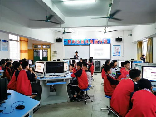 靈洞科技試驗班 計算機(jī)軟件編程課程首次開班，引領(lǐng)技術(shù)開發(fā)新浪潮